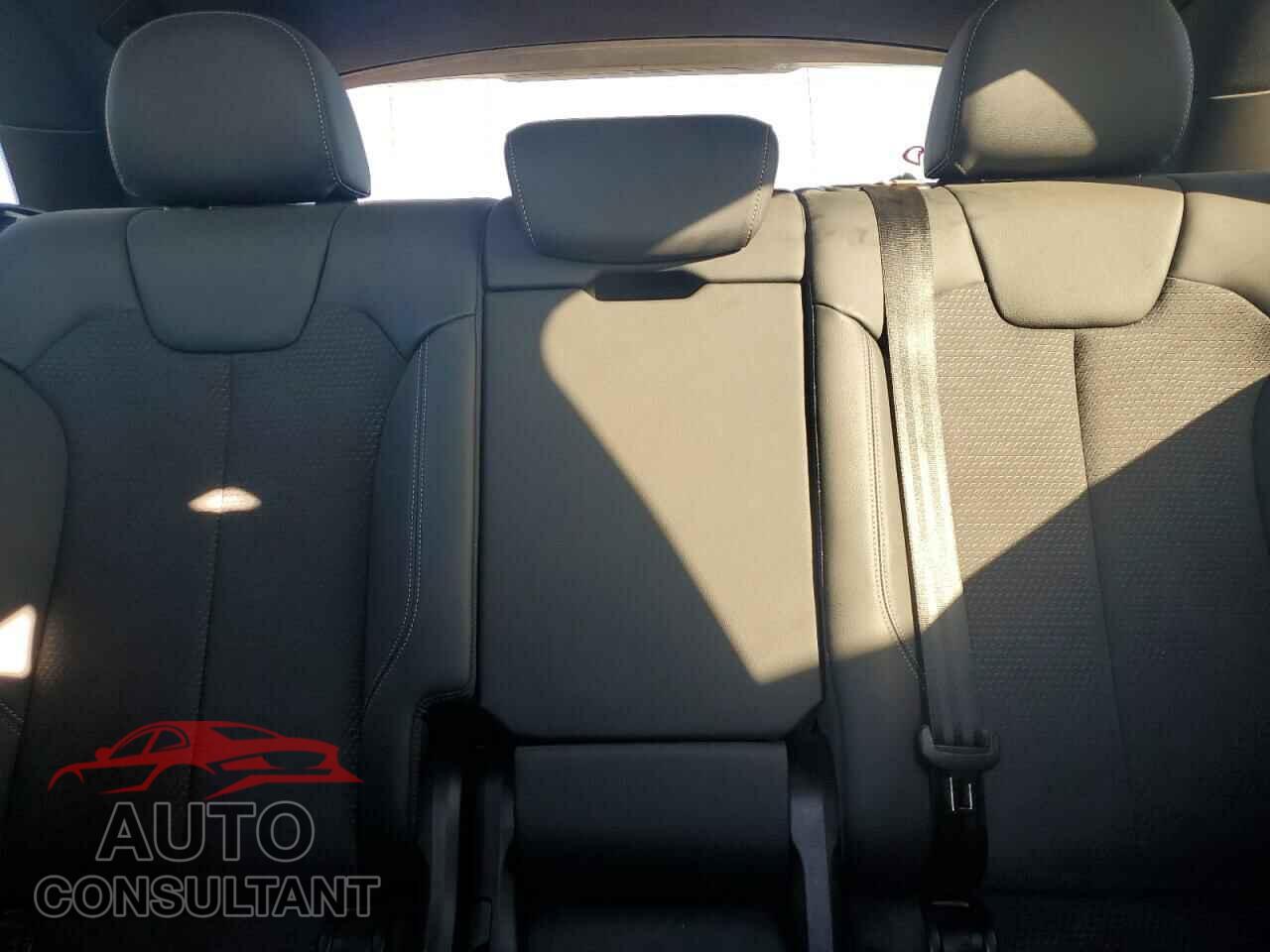 AUDI SQ5 2022 - WA1A4AFYXN2102097