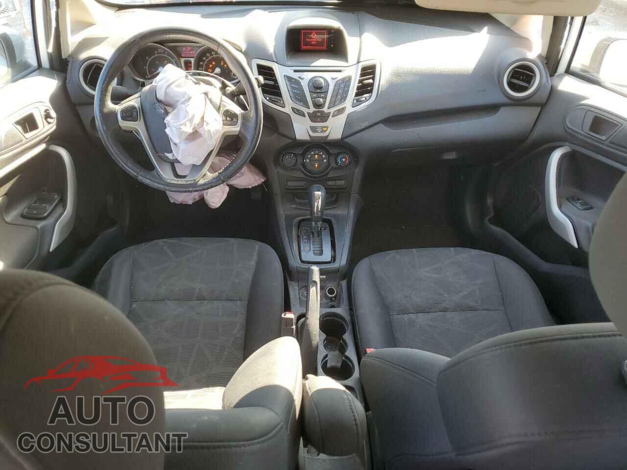 FORD FIESTA 2013 - 3FADP4EJ0DM109606