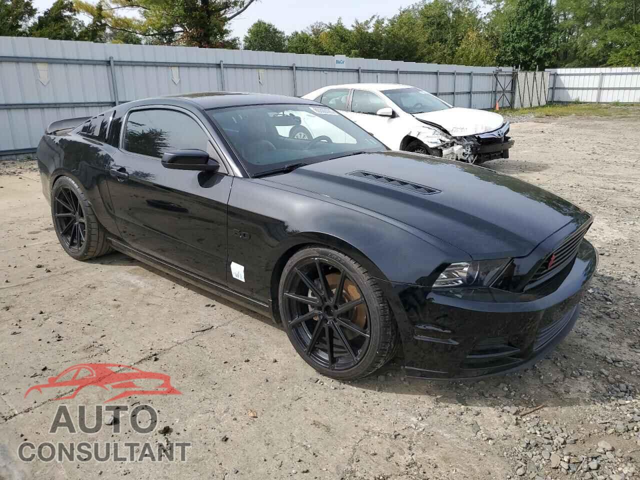 FORD MUSTANG 2014 - 1ZVBP8CF5E5272814
