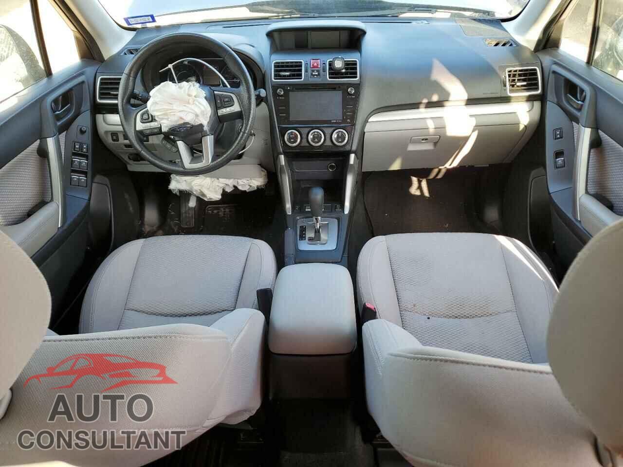 SUBARU FORESTER 2018 - JF2SJAGC8JH480076