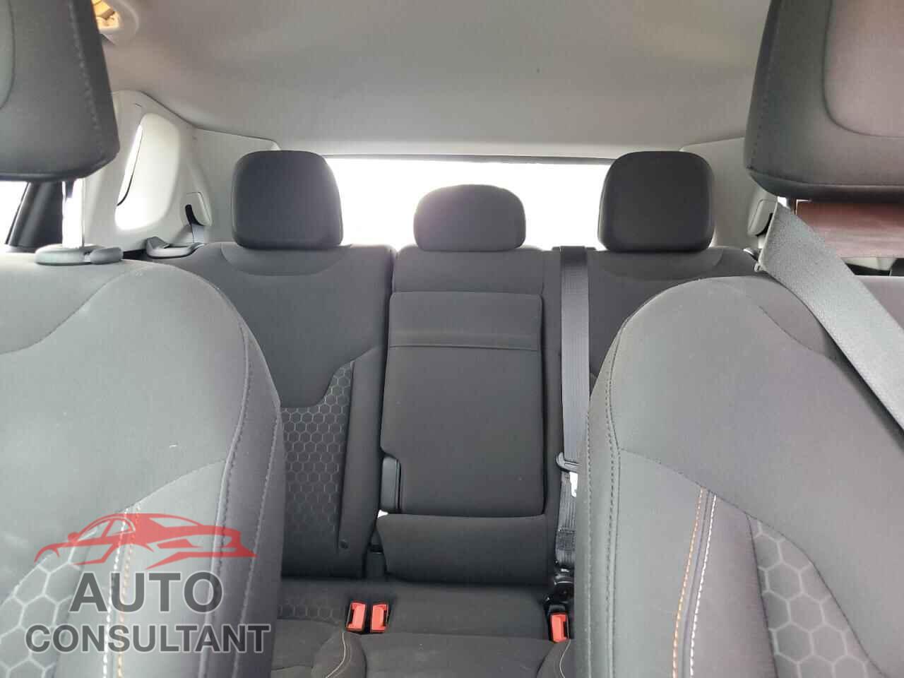 JEEP COMPASS 2018 - 3C4NJDAB3JT256826