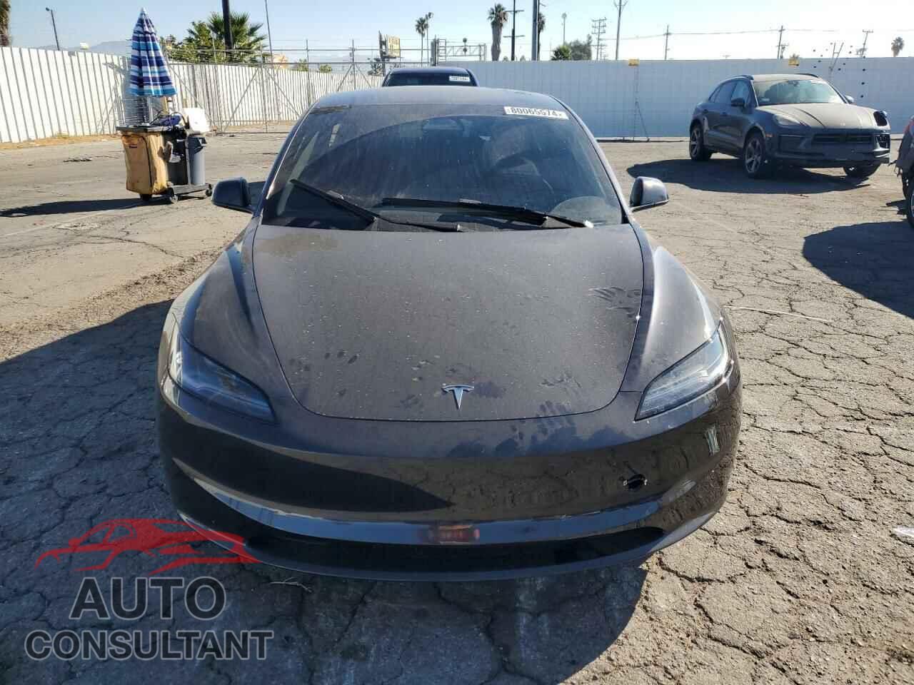 TESLA MODEL 3 2024 - 5YJ3E1EAXRF834779