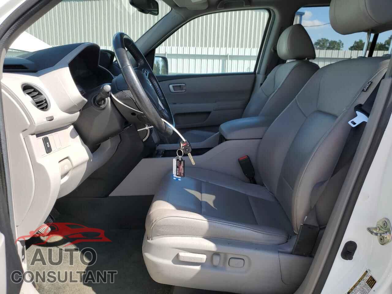 HONDA PILOT 2014 - 5FNYF4H58EB021468