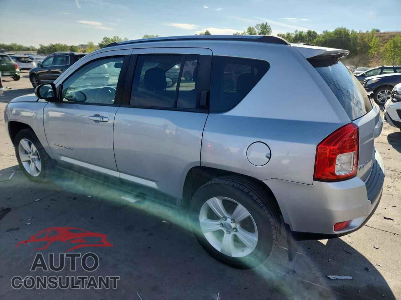JEEP COMPASS 2011 - 1J4NF1FB0BD145547