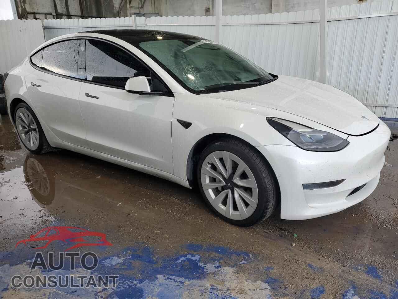 TESLA MODEL 3 2021 - 5YJ3E1EAXMF045556