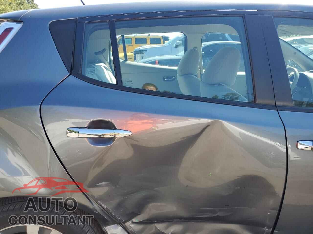 NISSAN LEAF 2015 - 1N4AZ0CP7FC314633