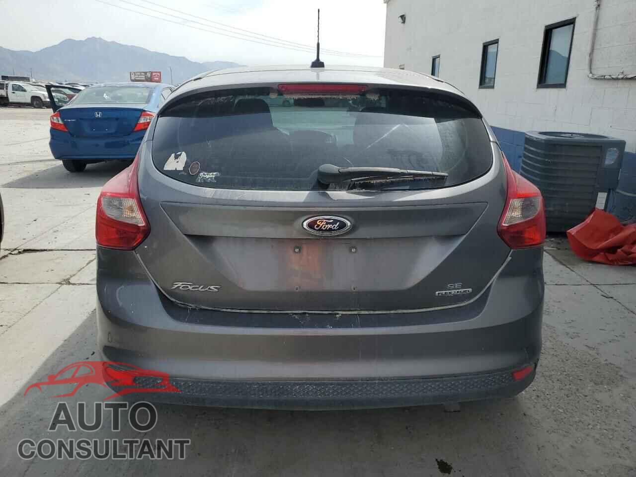 FORD FOCUS 2013 - 1FADP3K25DL296740