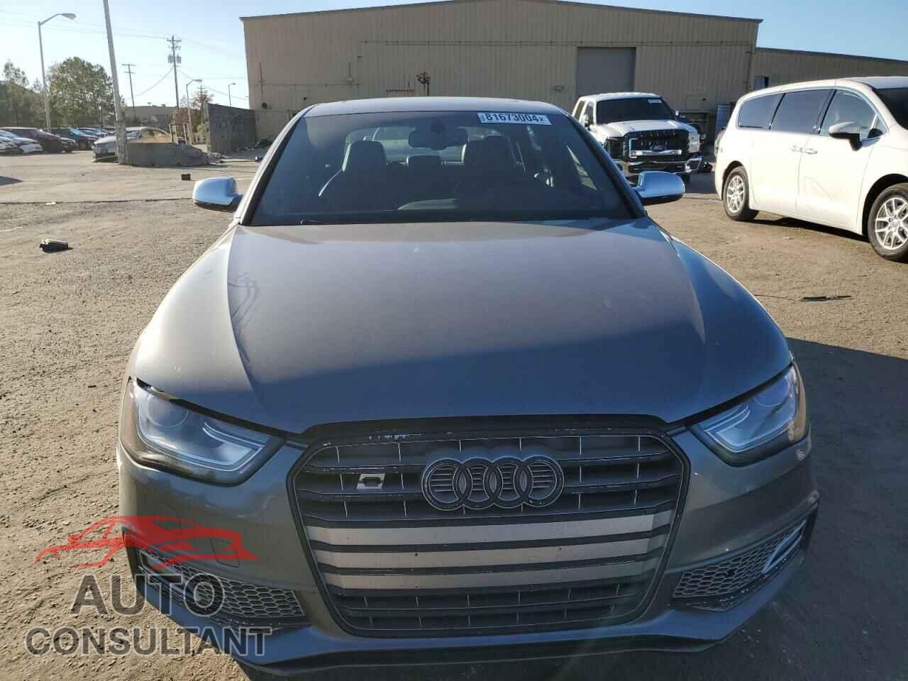 AUDI S4/RS4 2014 - WAUDGAFL2EA104282