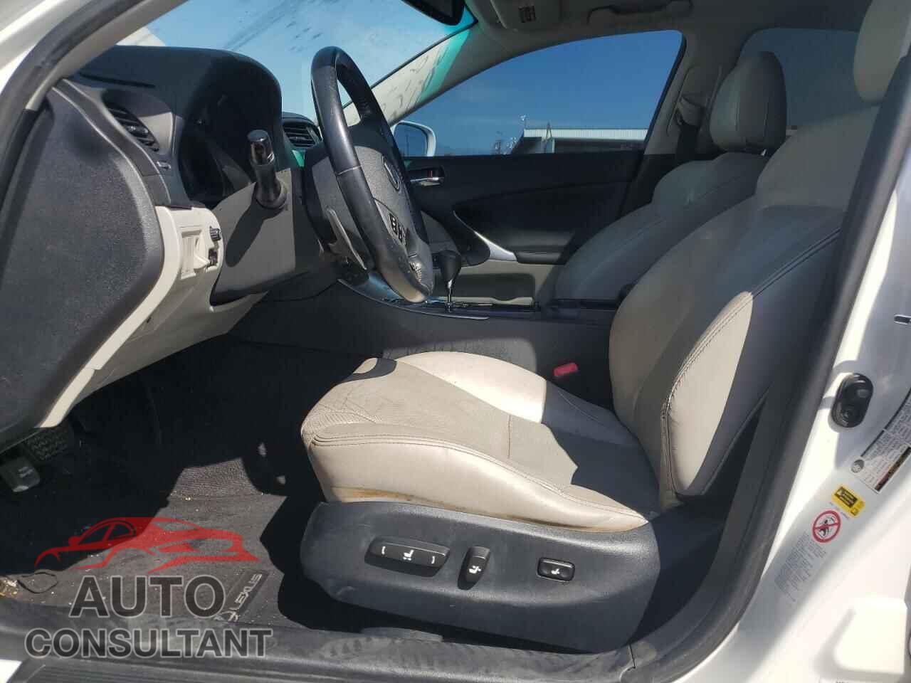 LEXUS IS 2010 - JTHBF5C26A5124410