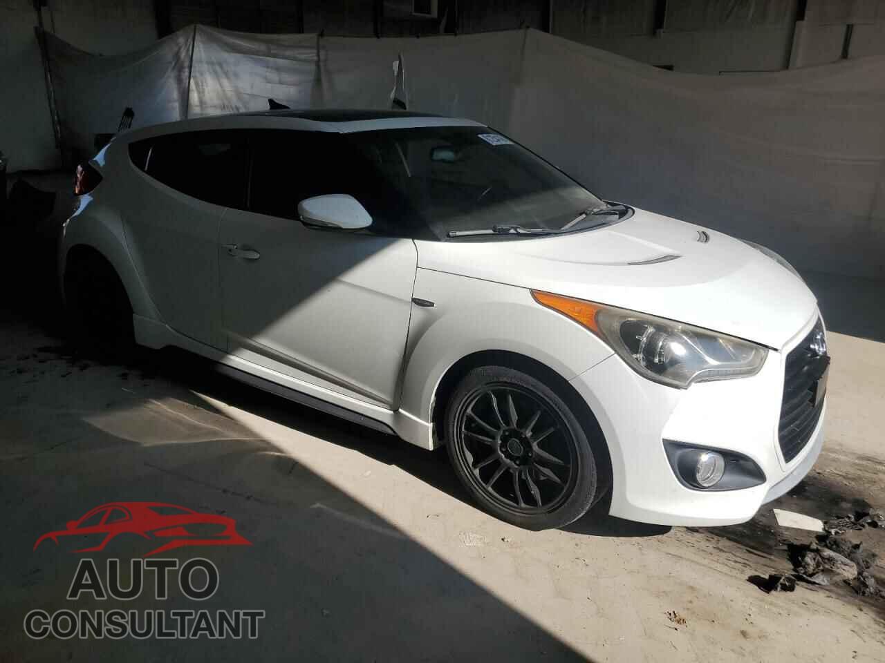 HYUNDAI VELOSTER 2013 - KMHTC6AE0DU106928