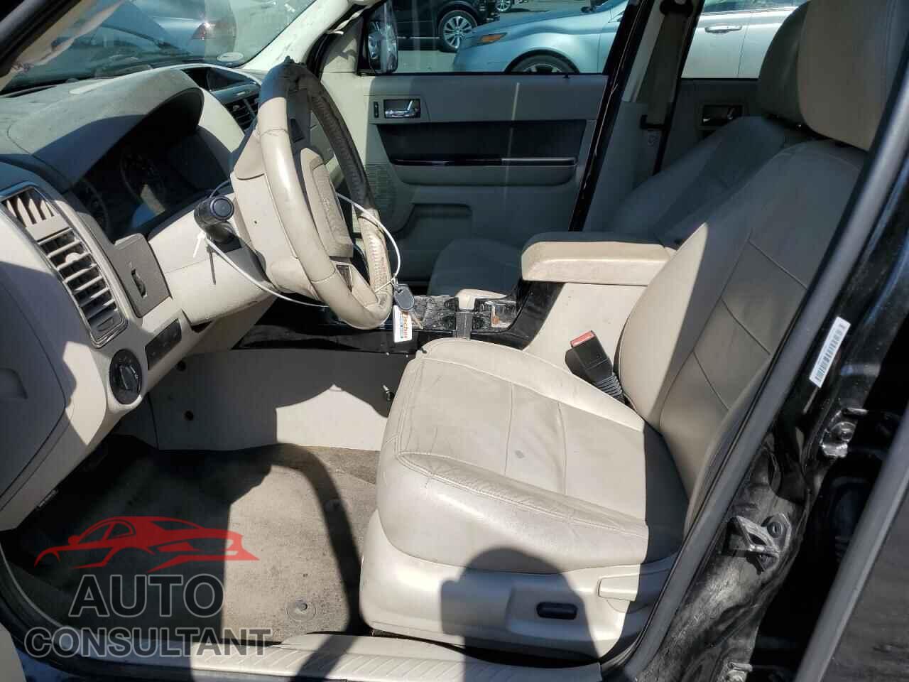 FORD ESCAPE 2011 - 1FMCU5K33BKB39483