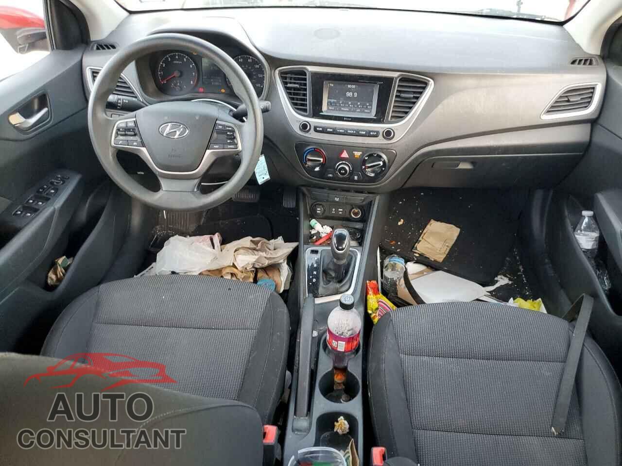 HYUNDAI ACCENT 2018 - 3KPC24A37JE007768