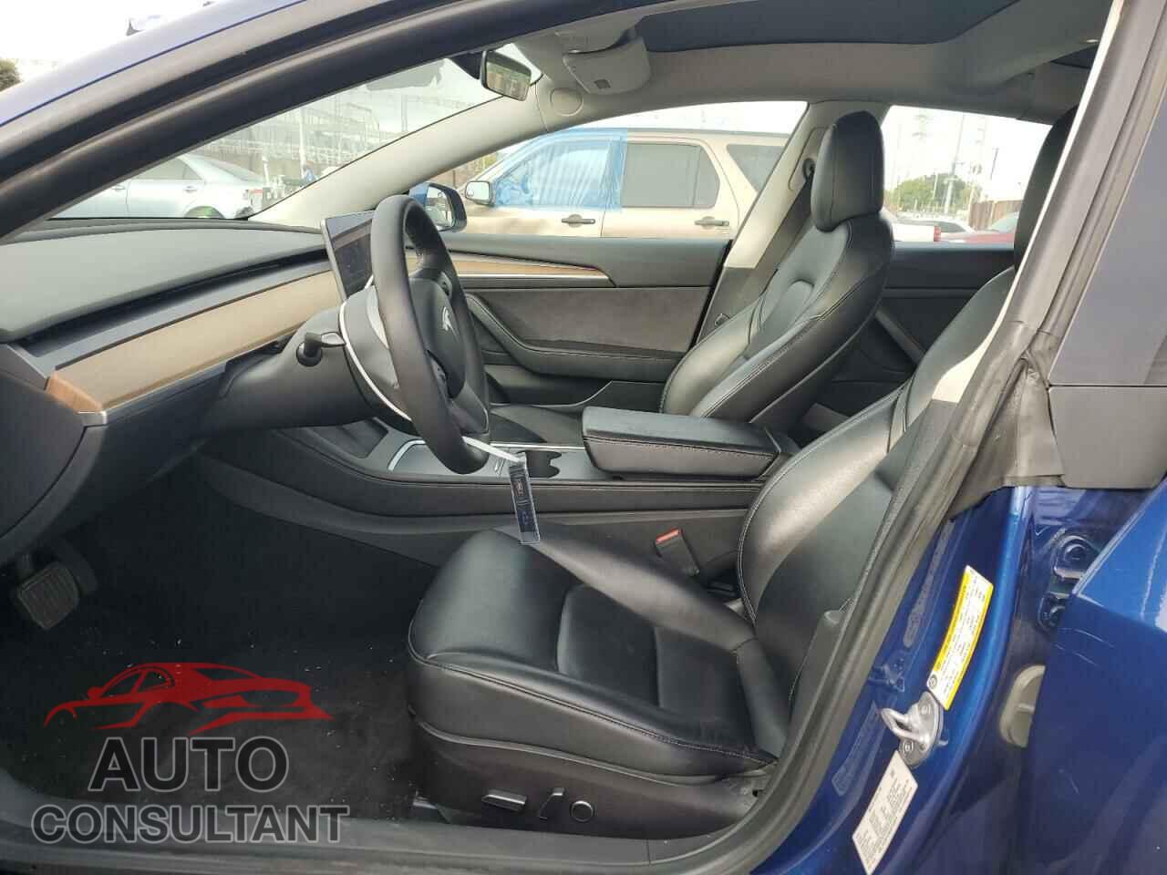TESLA MODEL 3 2022 - 5YJ3E1EB6NF143073