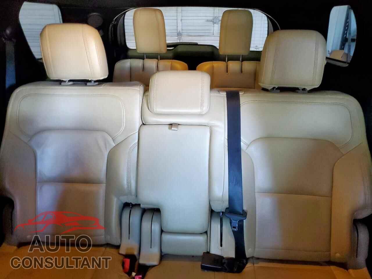 FORD EXPLORER 2016 - 1FM5K7F88GGA79176