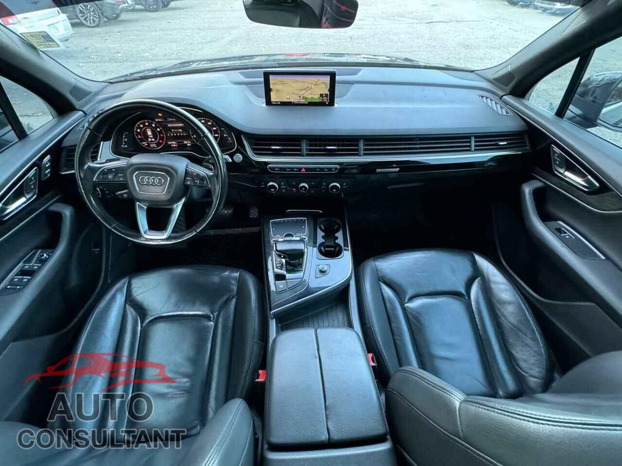 AUDI Q7 2017 - WA1LHAF71HD037235