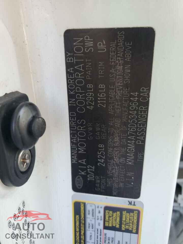 KIA OPTIMA 2013 - KNAGM4A76D5349644