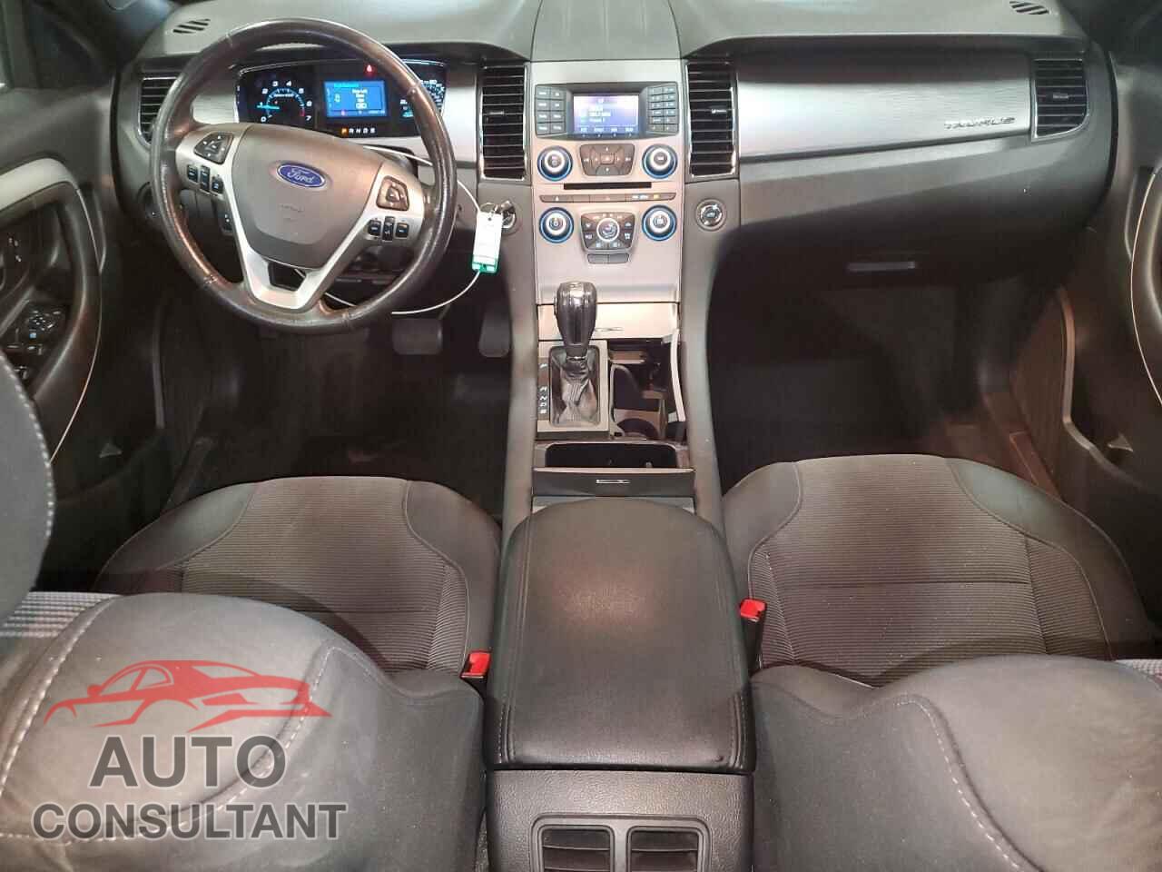 FORD TAURUS 2015 - 1FAHP2E80FG175203