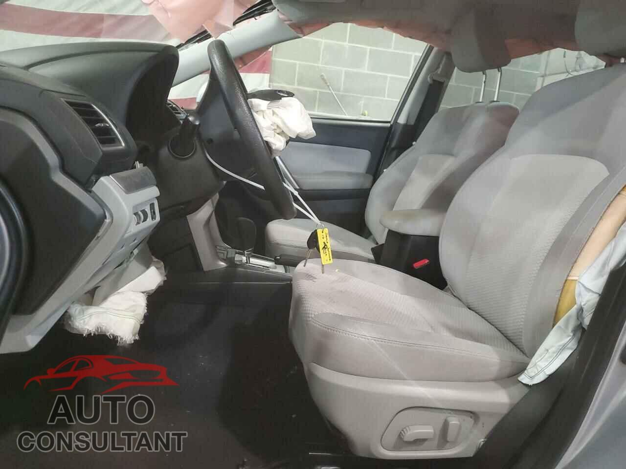 SUBARU FORESTER 2016 - JF2SJADC8GH443199
