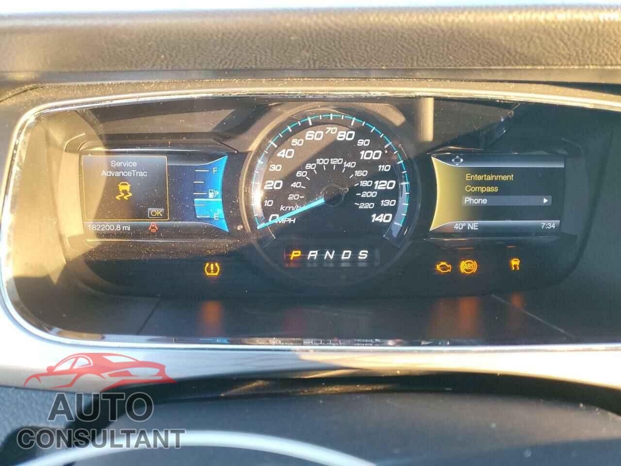 FORD TAURUS 2015 - 1FAHP2E83FG121586