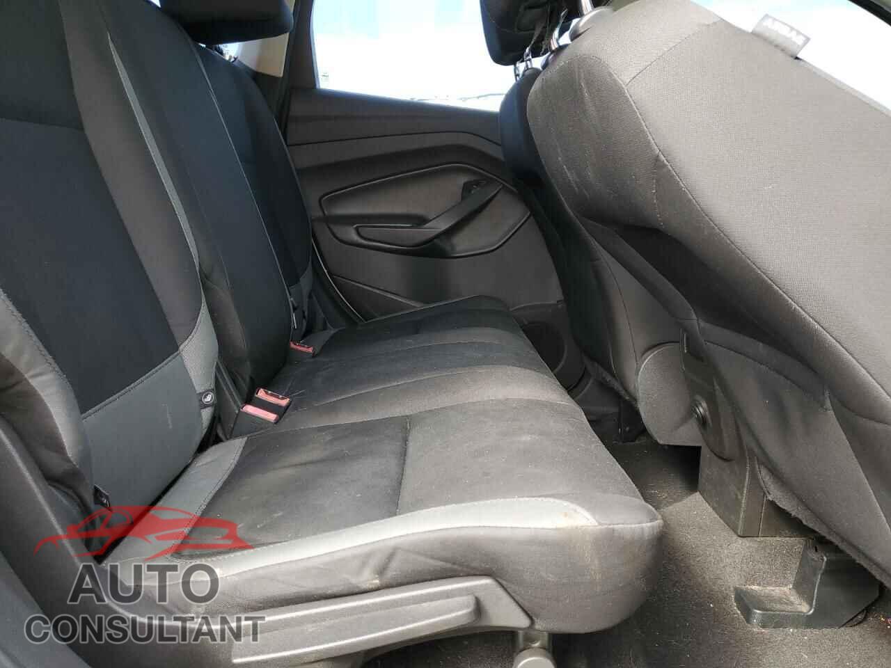 FORD ESCAPE 2015 - 1FMCU0F77FUC43436