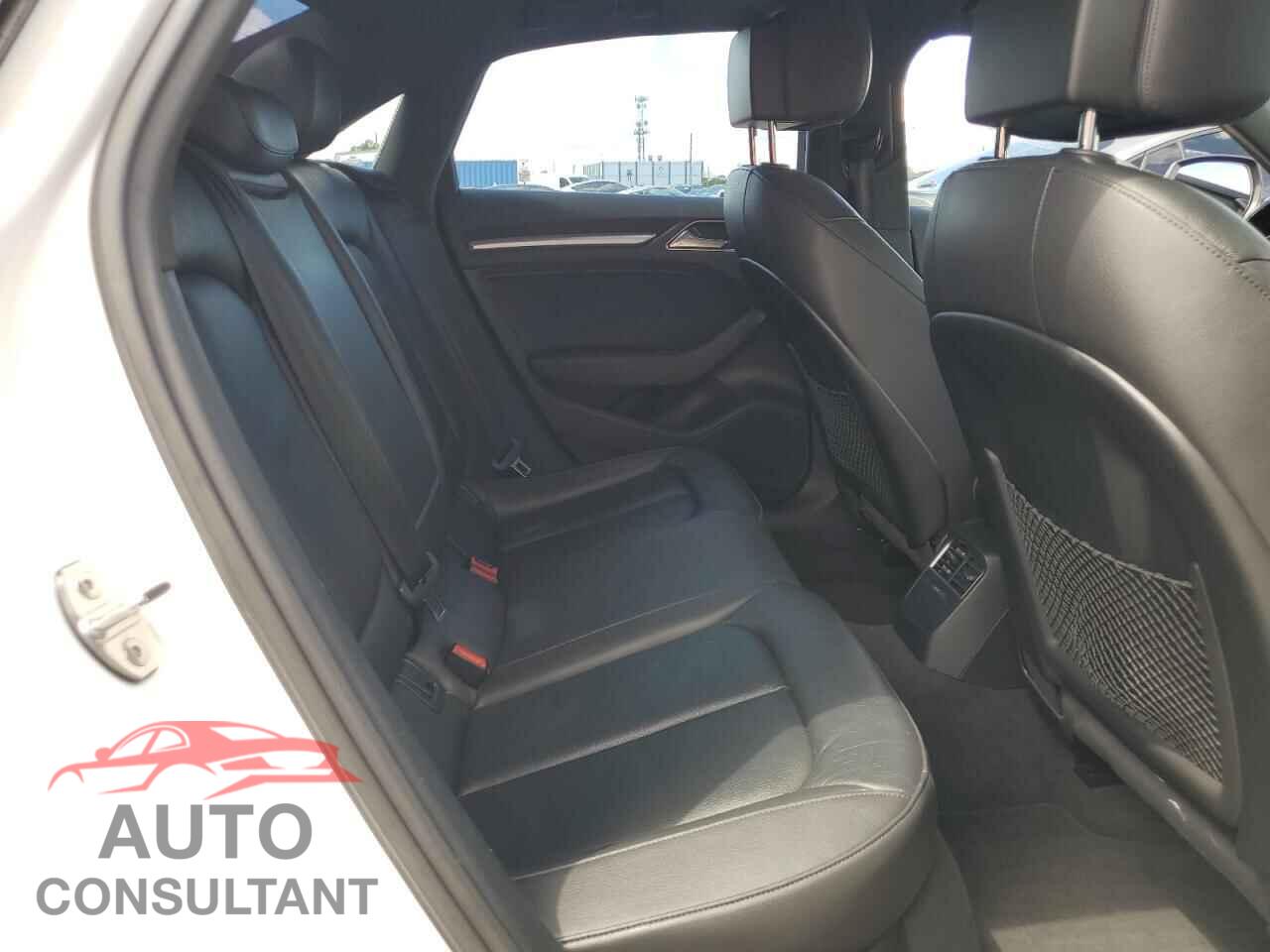 AUDI A3 2017 - WAUAUGFF2H1050334