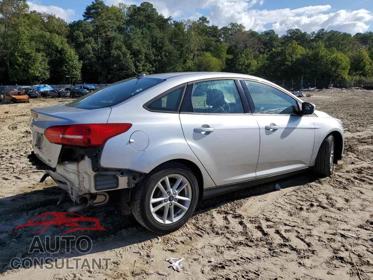 FORD FOCUS 2018 - 1FADP3F21JL206621
