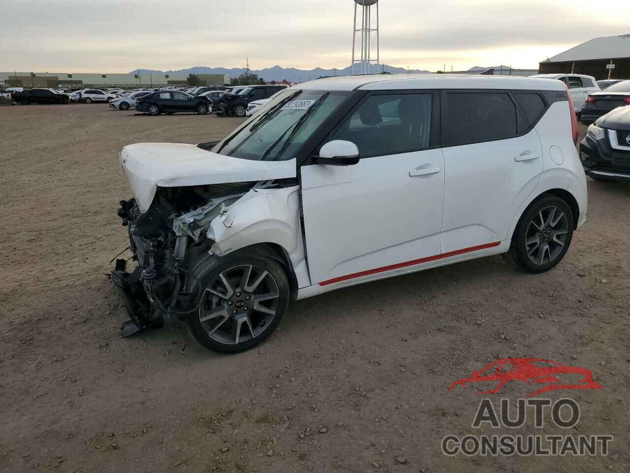 KIA SOUL 2020 - KNDJ63AU9L7074566