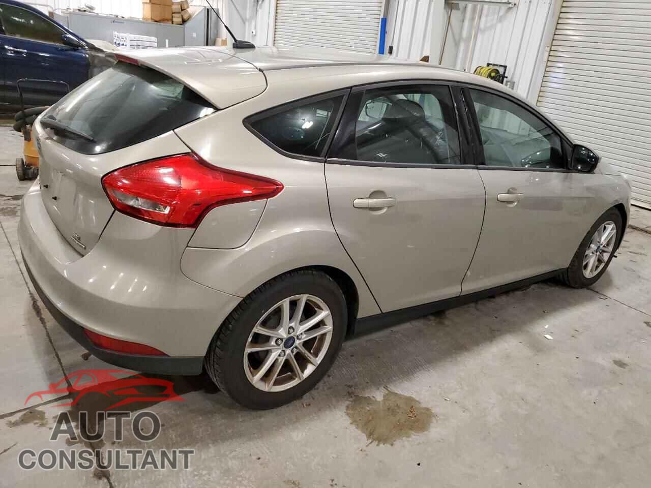 FORD FOCUS 2015 - 1FADP3K24FL201491