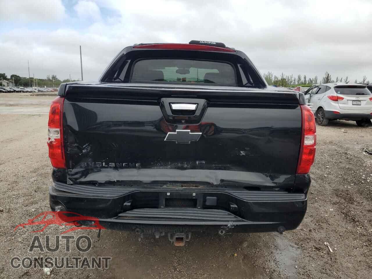 CHEVROLET AVALANCHE 2013 - 3GNMCGE04DG350489