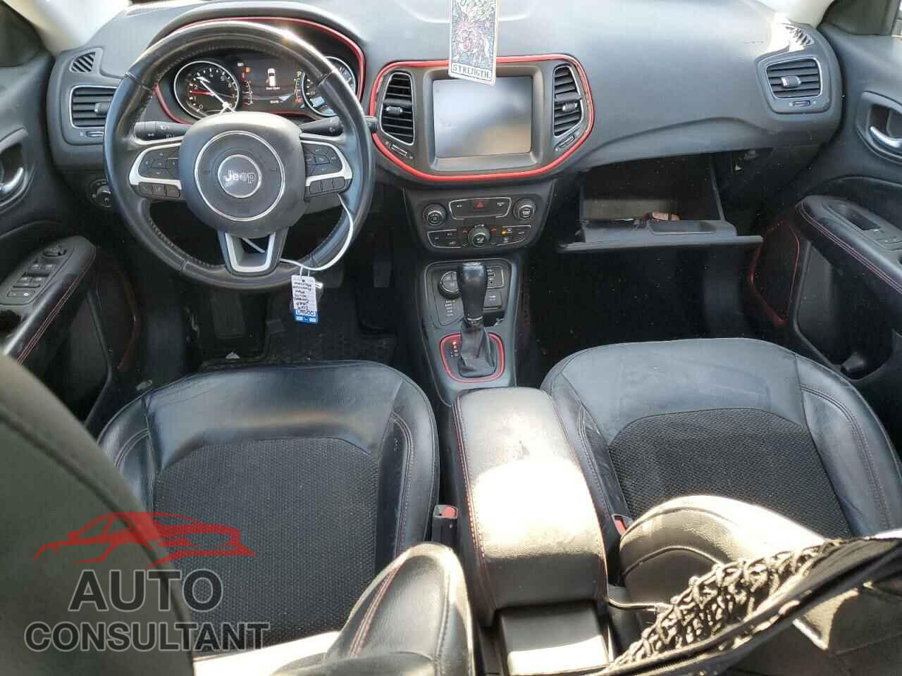 JEEP COMPASS 2019 - 3C4NJDDB1KT722220