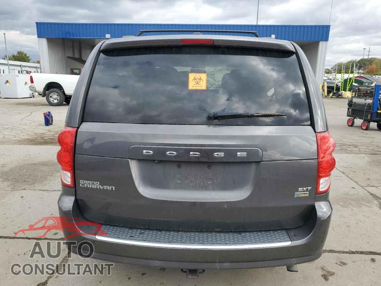 DODGE CARAVAN 2015 - 2C4RDGCG8FR592016
