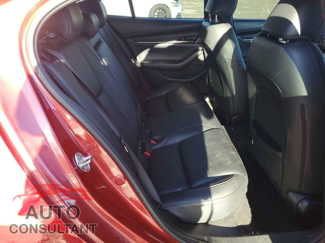 MAZDA 3 2019 - JM1BPBAM7K1139086