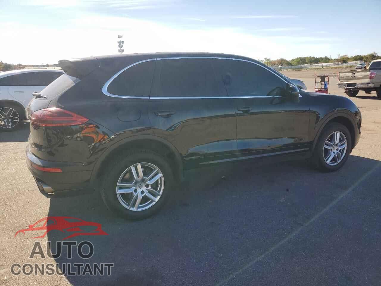 PORSCHE CAYENNE 2016 - WP1AA2A20GKA08884