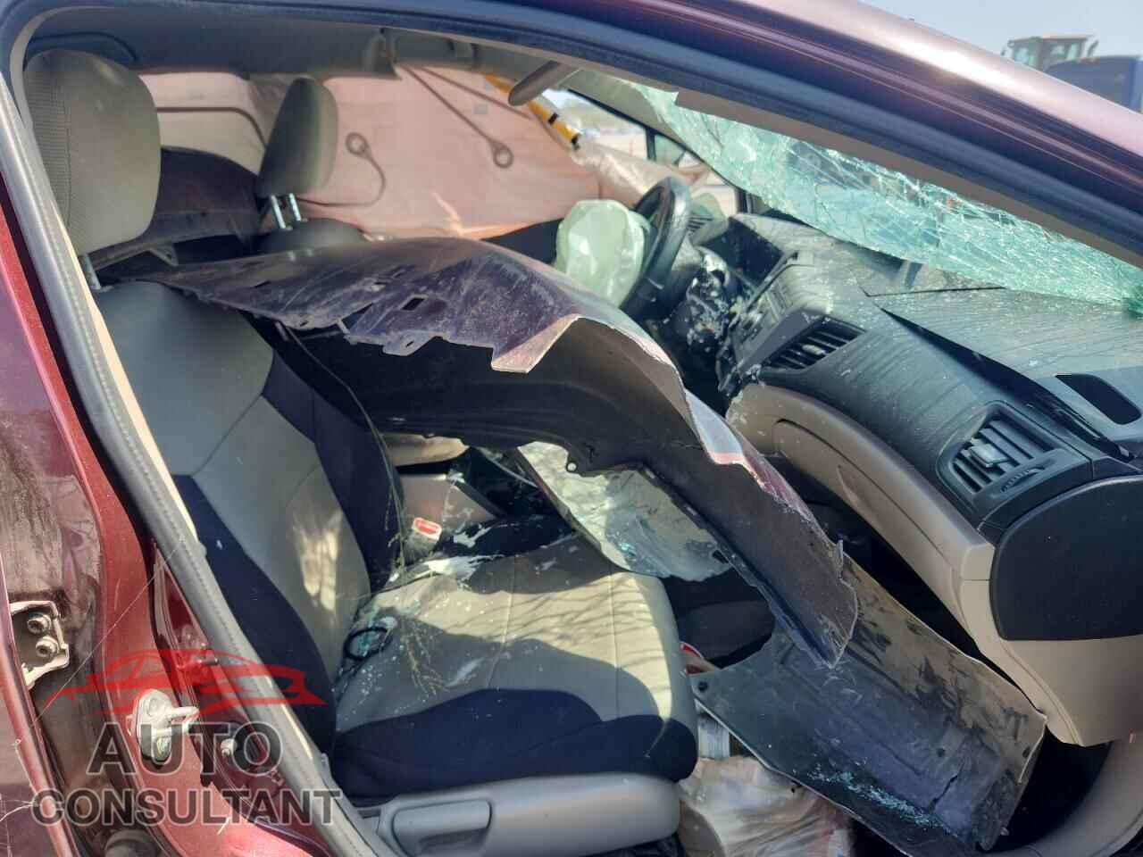 HONDA CIVIC 2012 - 19XFB2F54CE058305