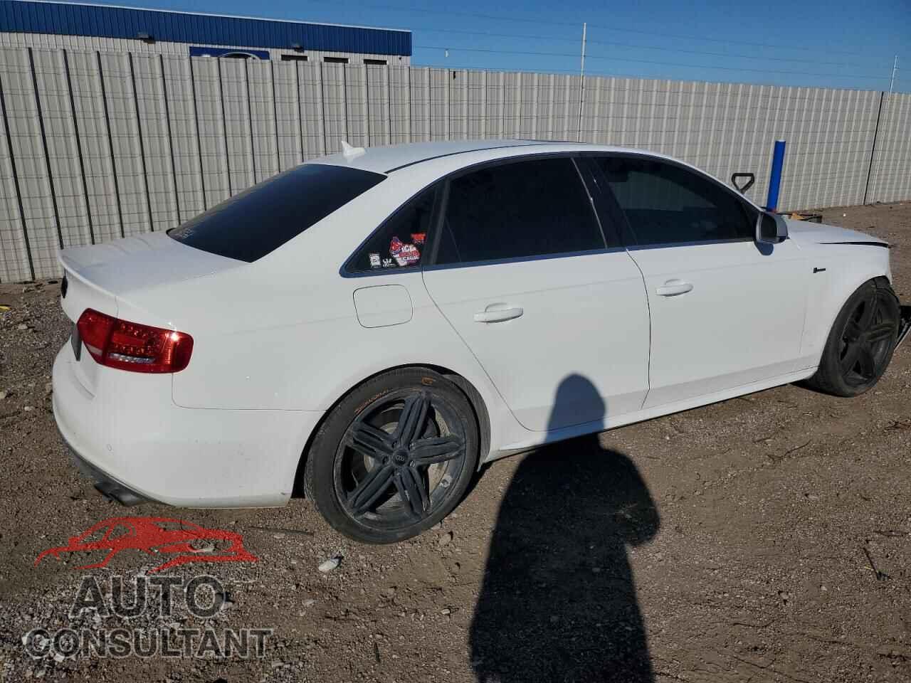 AUDI S4/RS4 2010 - WAUBGAFLXAA100188