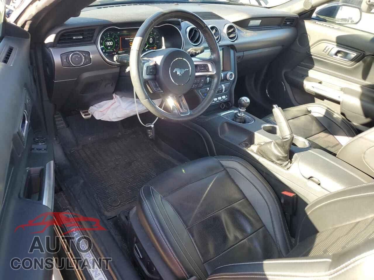 FORD MUSTANG 2018 - 1FA6P8CF1J5110831