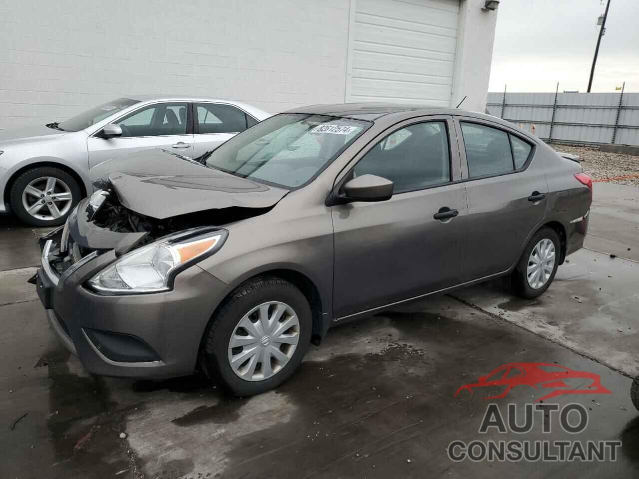 NISSAN VERSA 2017 - 3N1CN7AP8HL858577