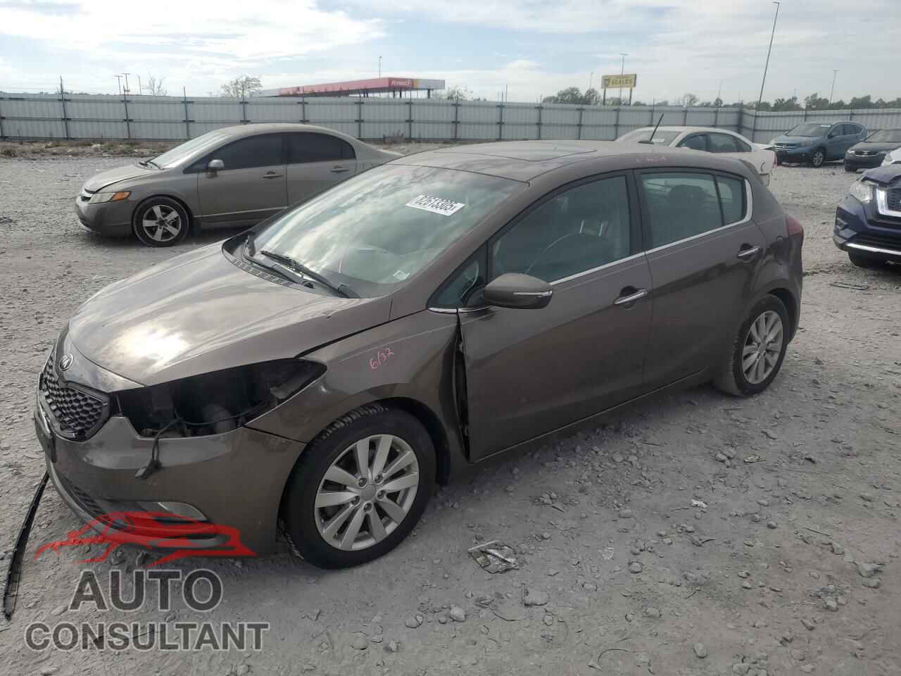 KIA FORTE 2014 - KNAFX5A88E5206598