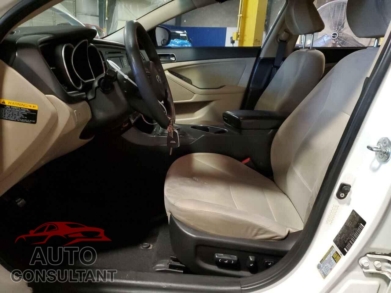 KIA OPTIMA 2014 - KNAGM4A79E5475501