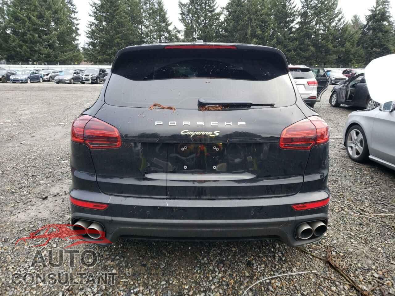 PORSCHE CAYENNE 2018 - WP1AE2A26JLA70764