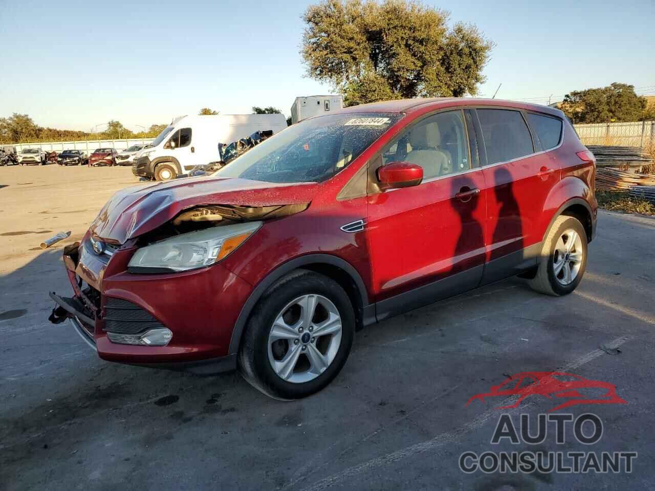 FORD ESCAPE 2014 - 1FMCU0GX7EUC89278