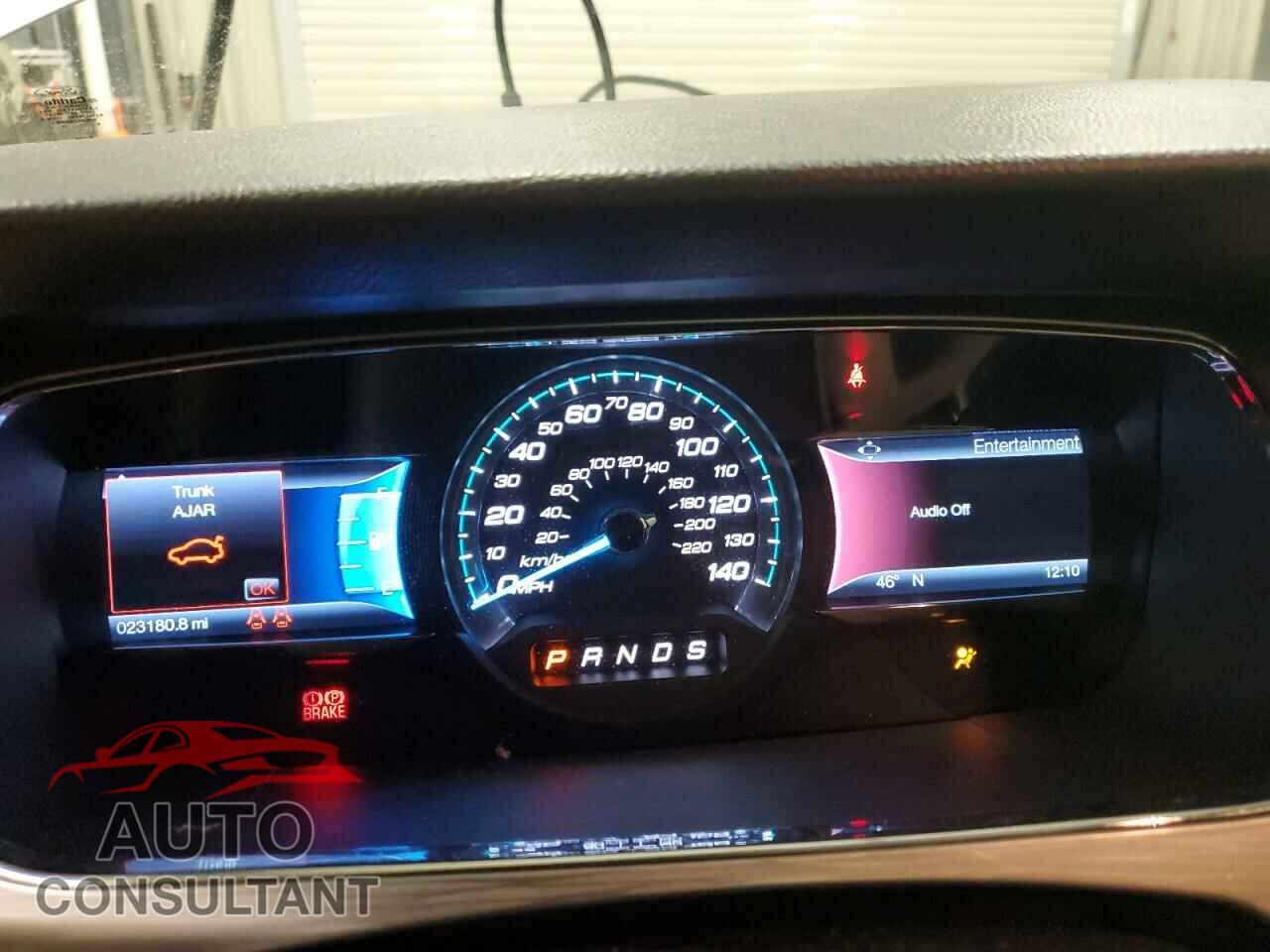 FORD TAURUS 2016 - 1FAHP2H88GG121970