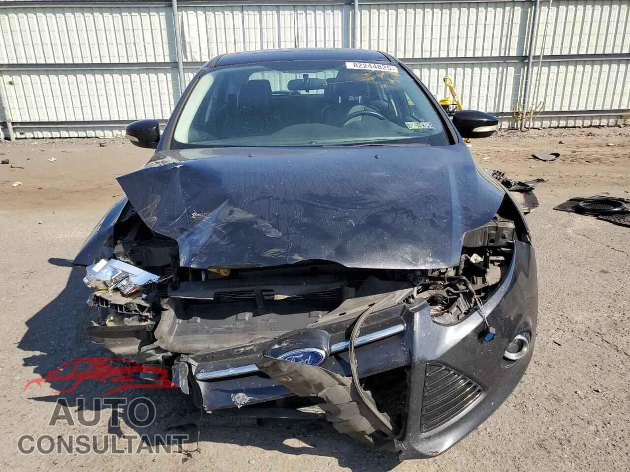 FORD FOCUS 2013 - 1FADP3K28DL180500