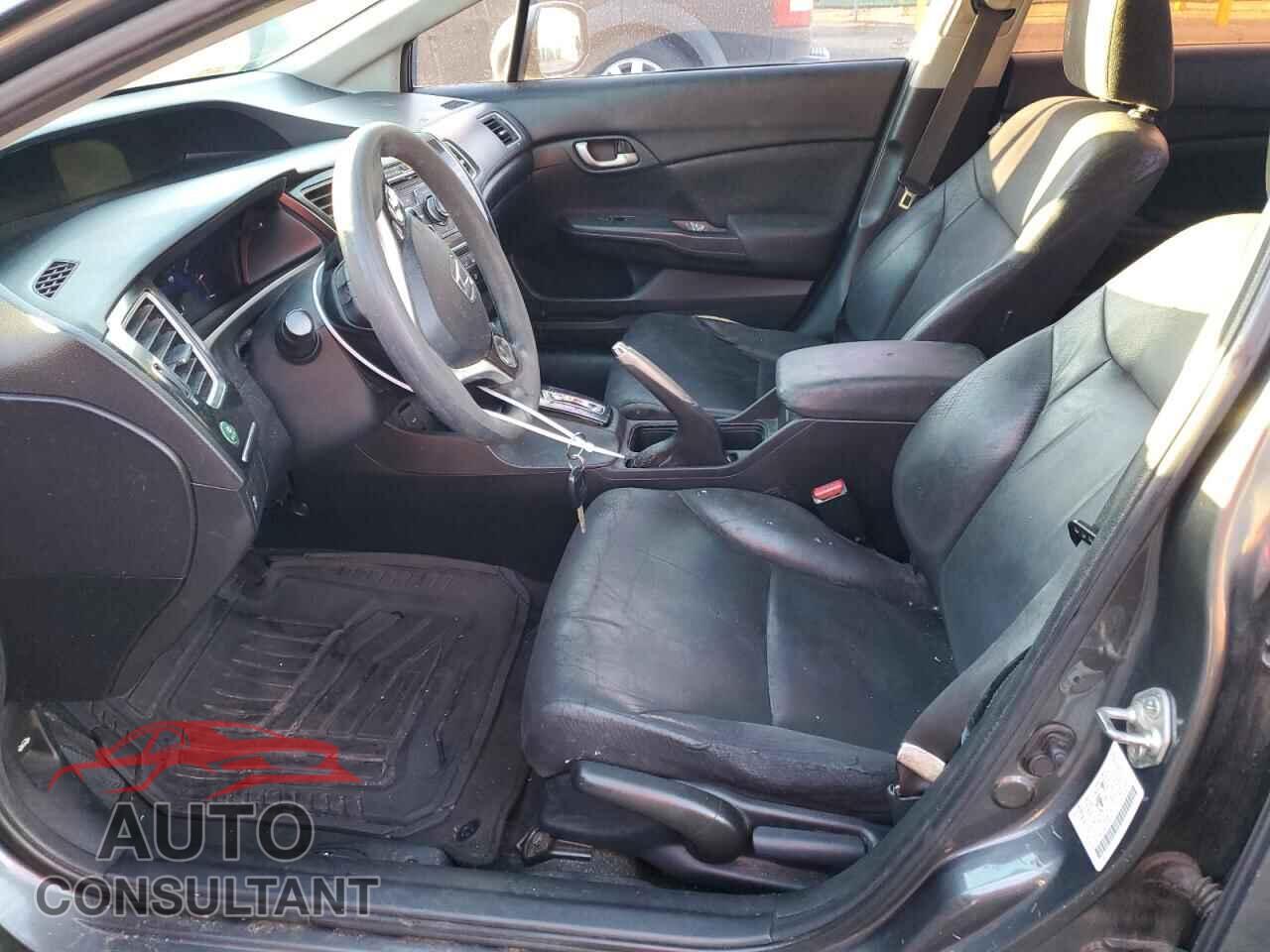HONDA CIVIC 2013 - 2HGFB2F50DH558162