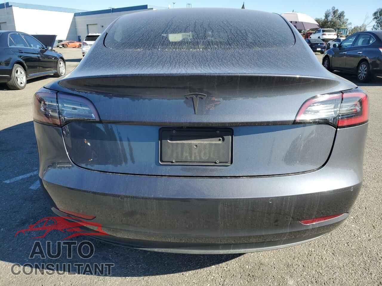 TESLA MODEL 3 2021 - 5YJ3E1EA9MF872920
