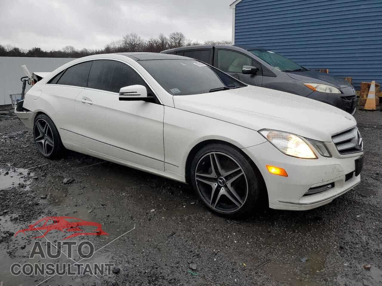 MERCEDES-BENZ E-CLASS 2013 - WDDKJ8JB2DF217546