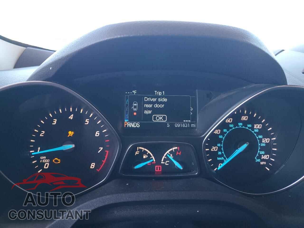 FORD ESCAPE 2015 - 1FMCU0G97FUB81620