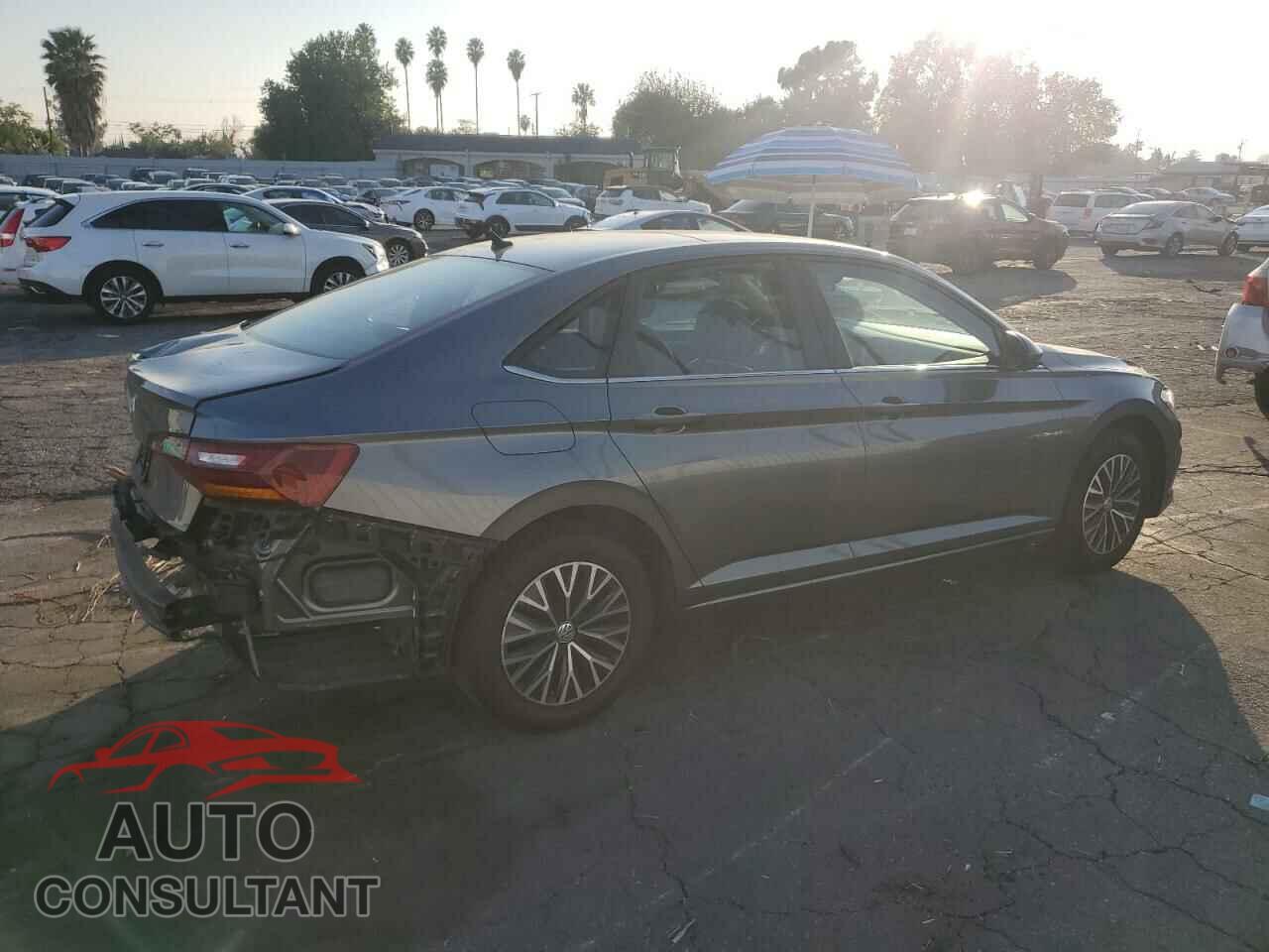 VOLKSWAGEN JETTA 2019 - 3VWC57BU1KM220977