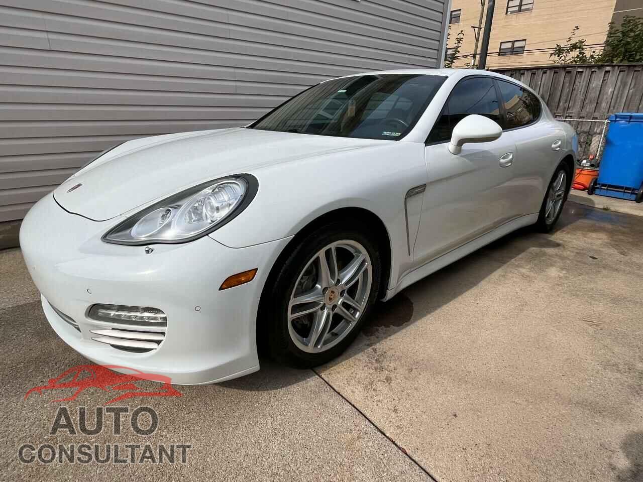 PORSCHE PANAMERA 2013 - WP0AA2A74DL016182