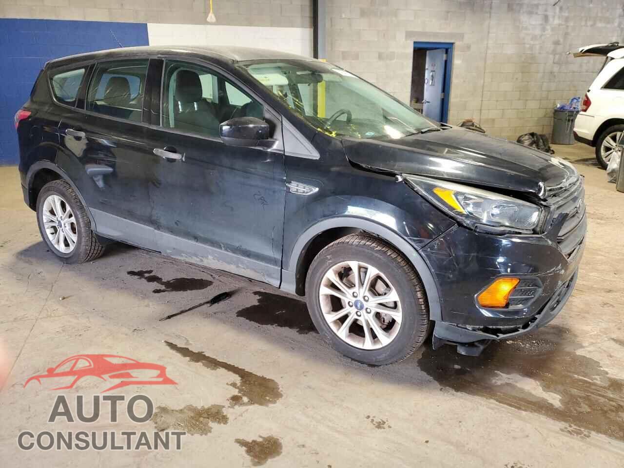 FORD ESCAPE 2018 - 1FMCU0F78JUB55228